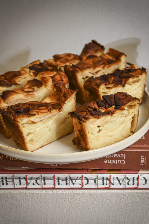 Gâteau fondant à la pomme vegan fait maison au sweet corner de Dip Honest Food Annecy